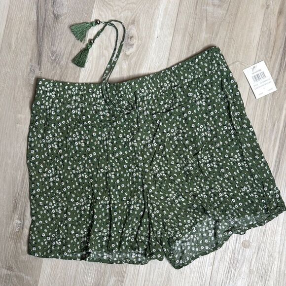 NWT Retrology Boho Hippie Ultra Comfy Floral Shirts Size Large - Picture 1 of 4